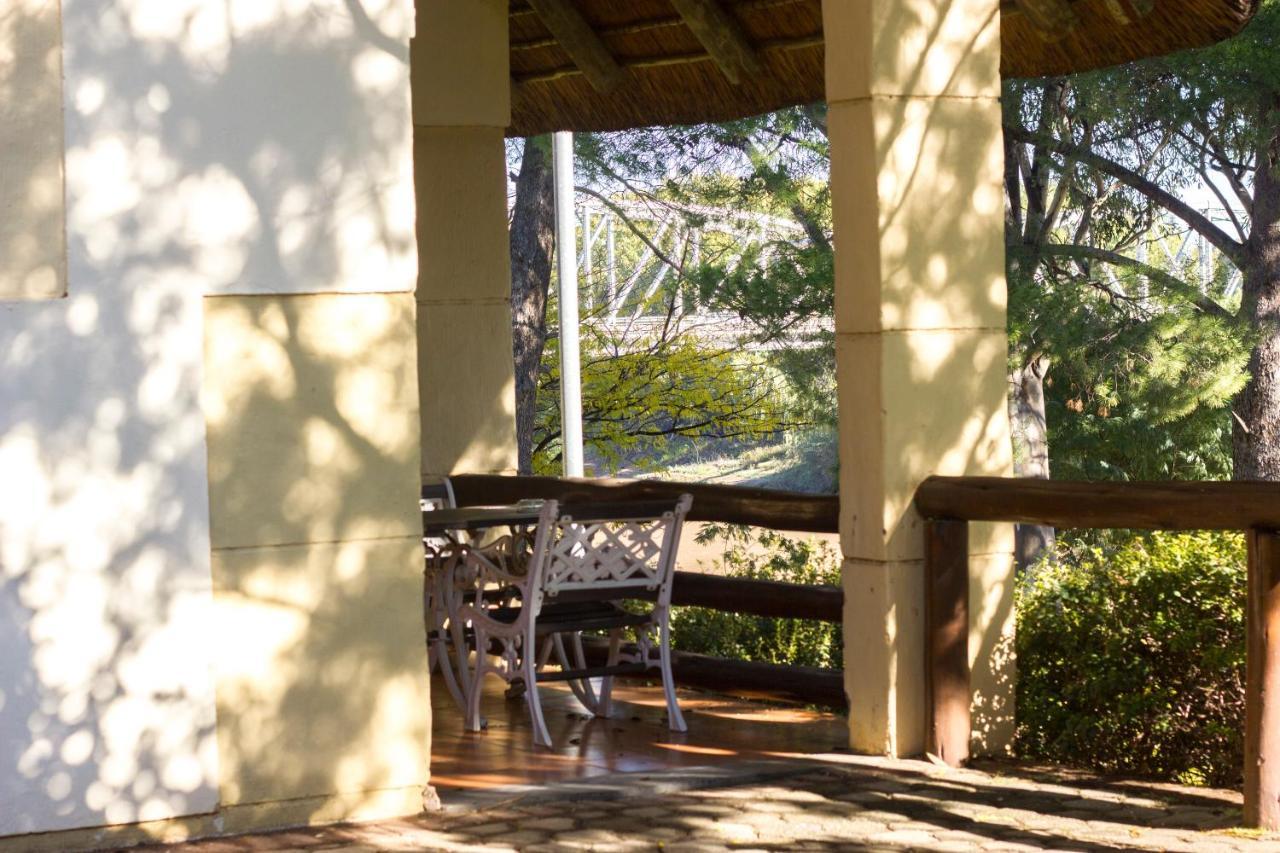 Riverside Lodge & Conference Center Aliwal North Eksteriør billede